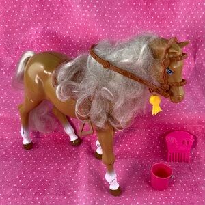 Barbie Brown and White Horse Action Figure with Accessories